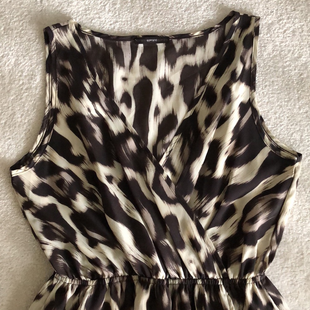 HP Anthro soprano animal print faux wrap dress - Picture 4 of 10